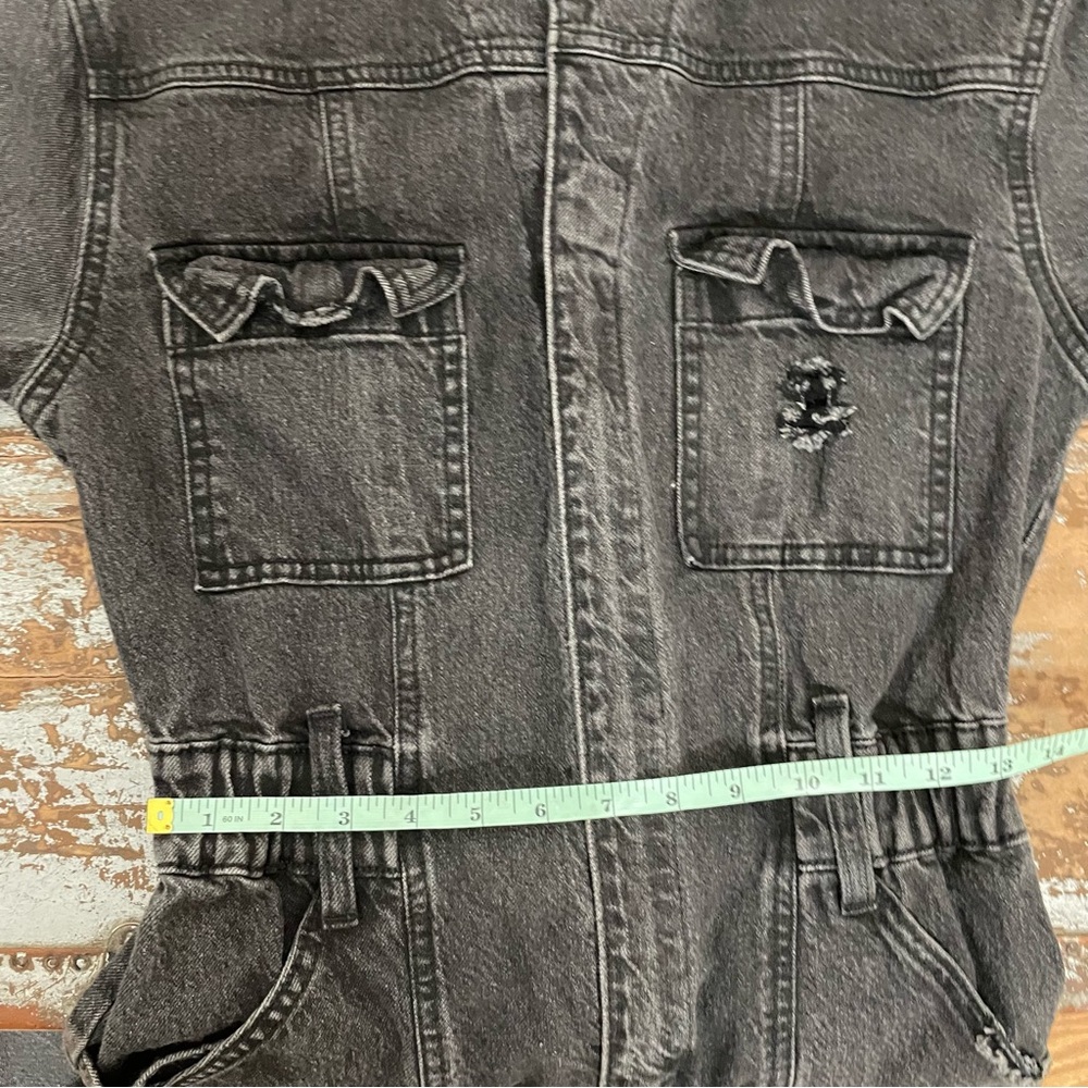 Universal Thread Distressed Denim Utility Jumpsui… - image 8
